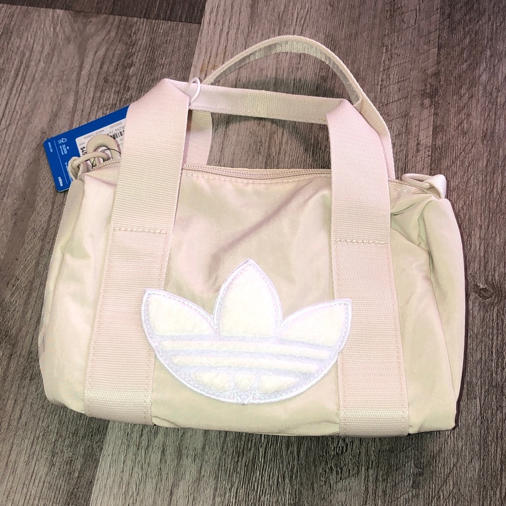 Adidas 100% Nylon Alumina Beige Trefoil Chenille Crossbody Bag OS NWT